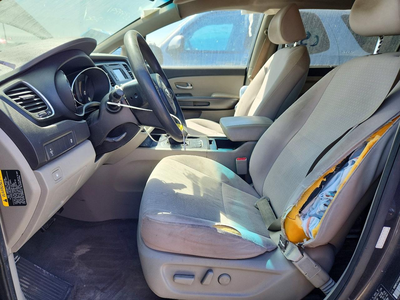 2016 KIA SEDONA LX - Middle-low