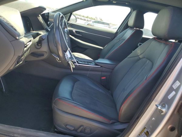 2022 HYUNDAI SONATA