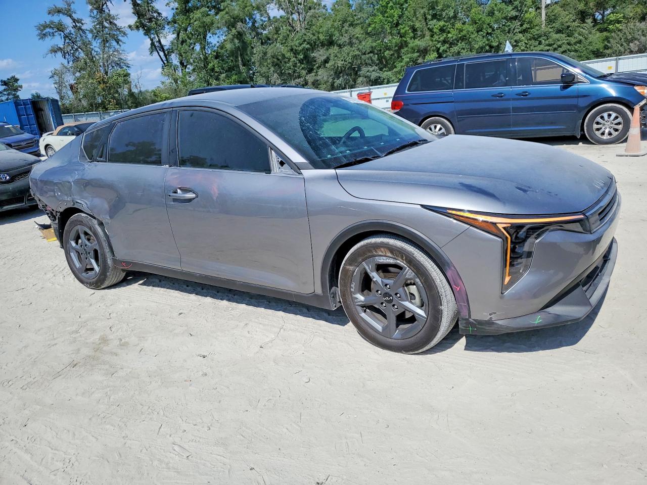 2025 KIA K4 LX, LXS