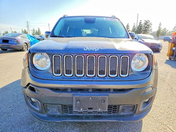 2017 JEEP RENEGADE LATITUDE 4X2