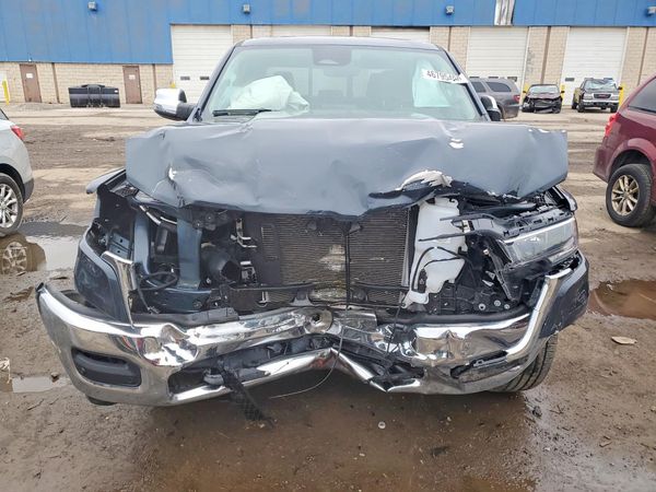 2026 RAM 1500 LARAMIE CREW CAB 4X4