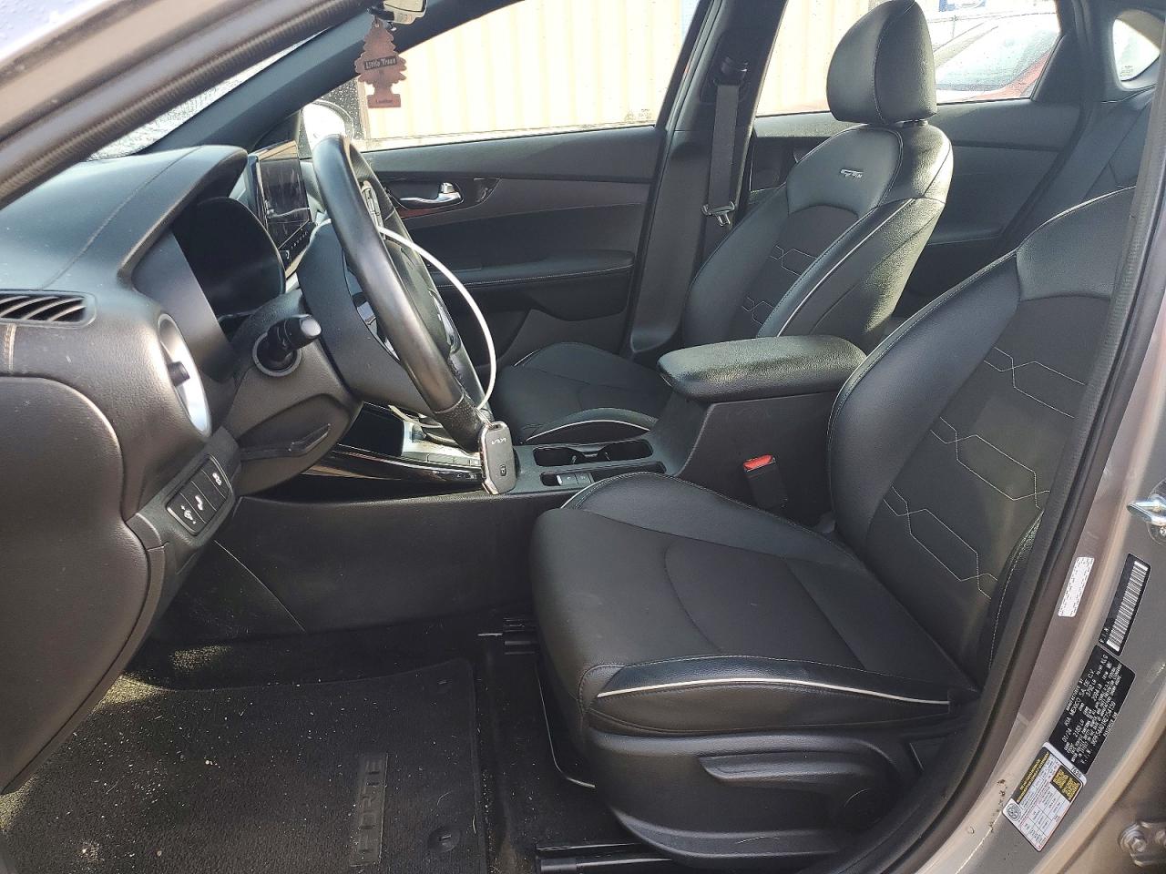 2024 KIA FORTE GT Line