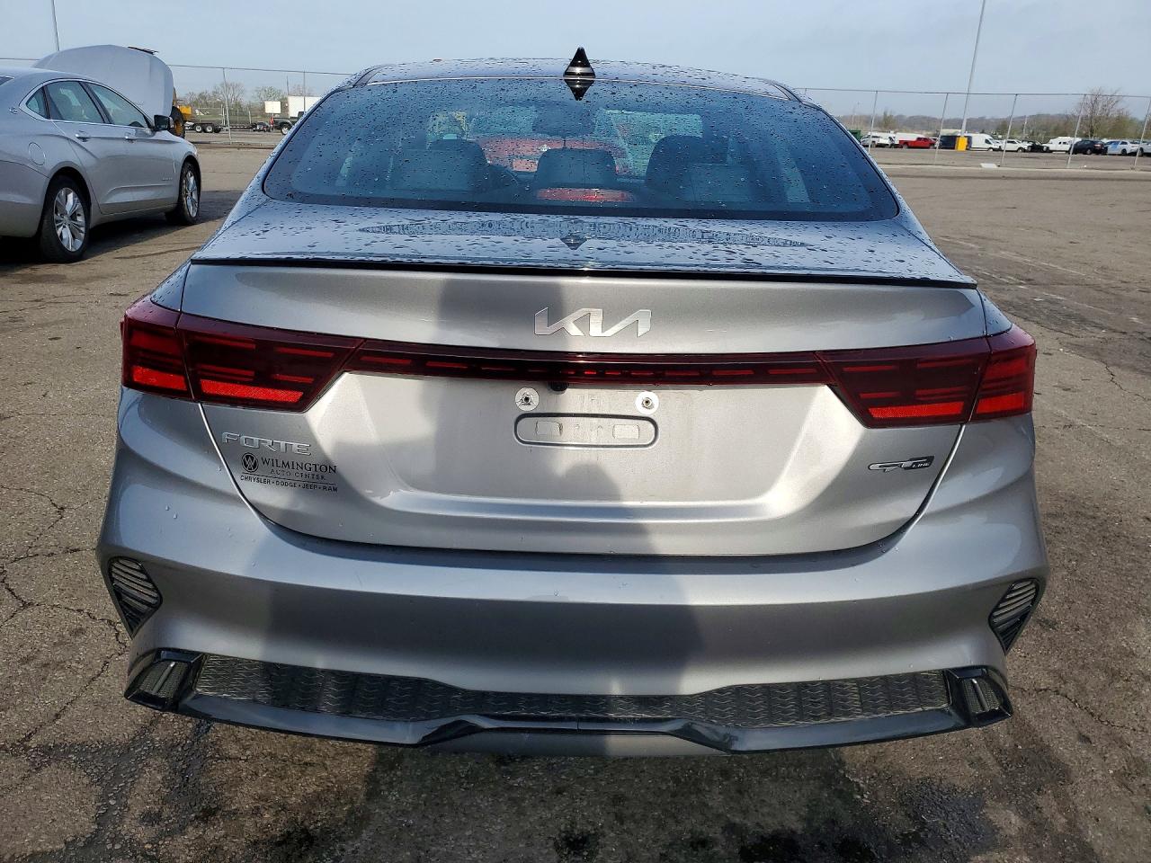 2024 KIA FORTE GT Line