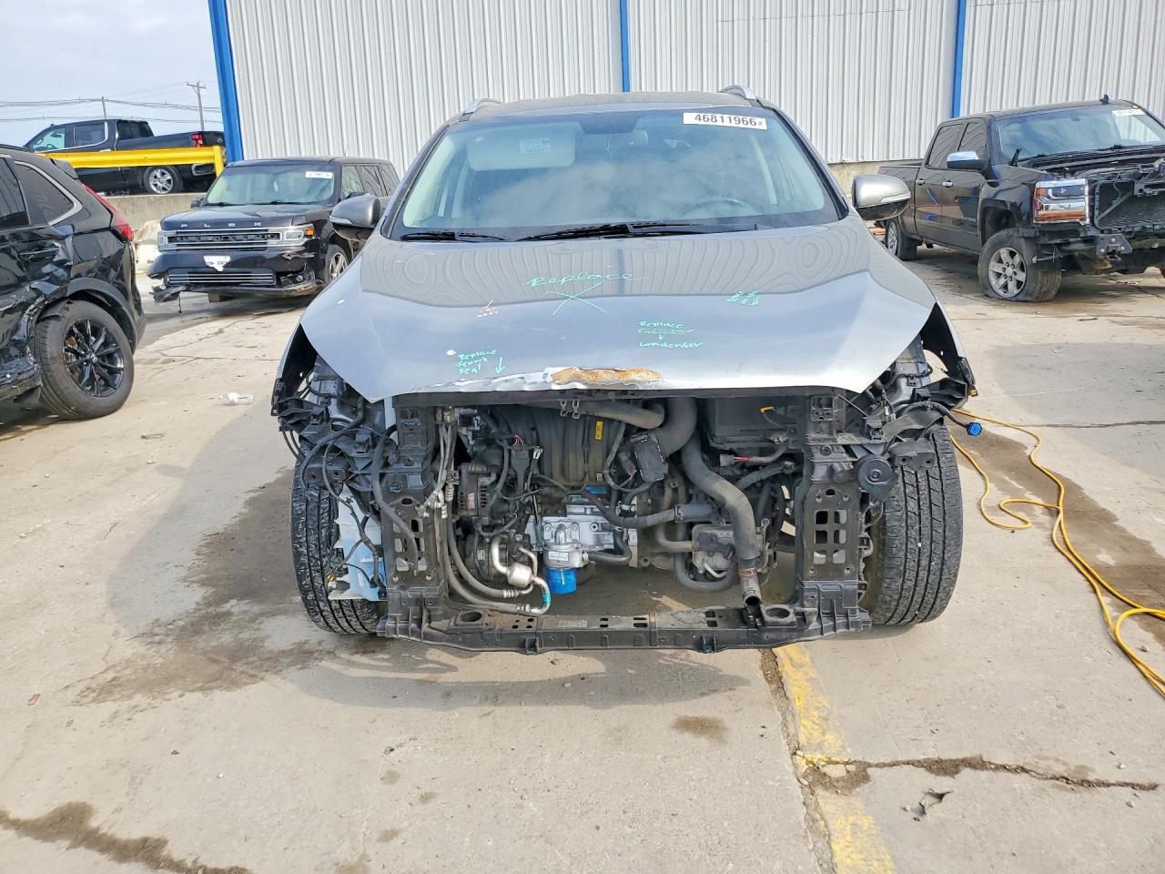2018 KIA SORENTO L, LX