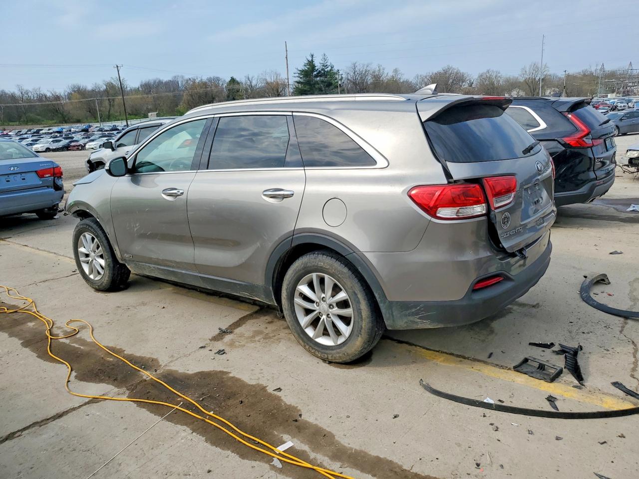 2018 KIA SORENTO L, LX