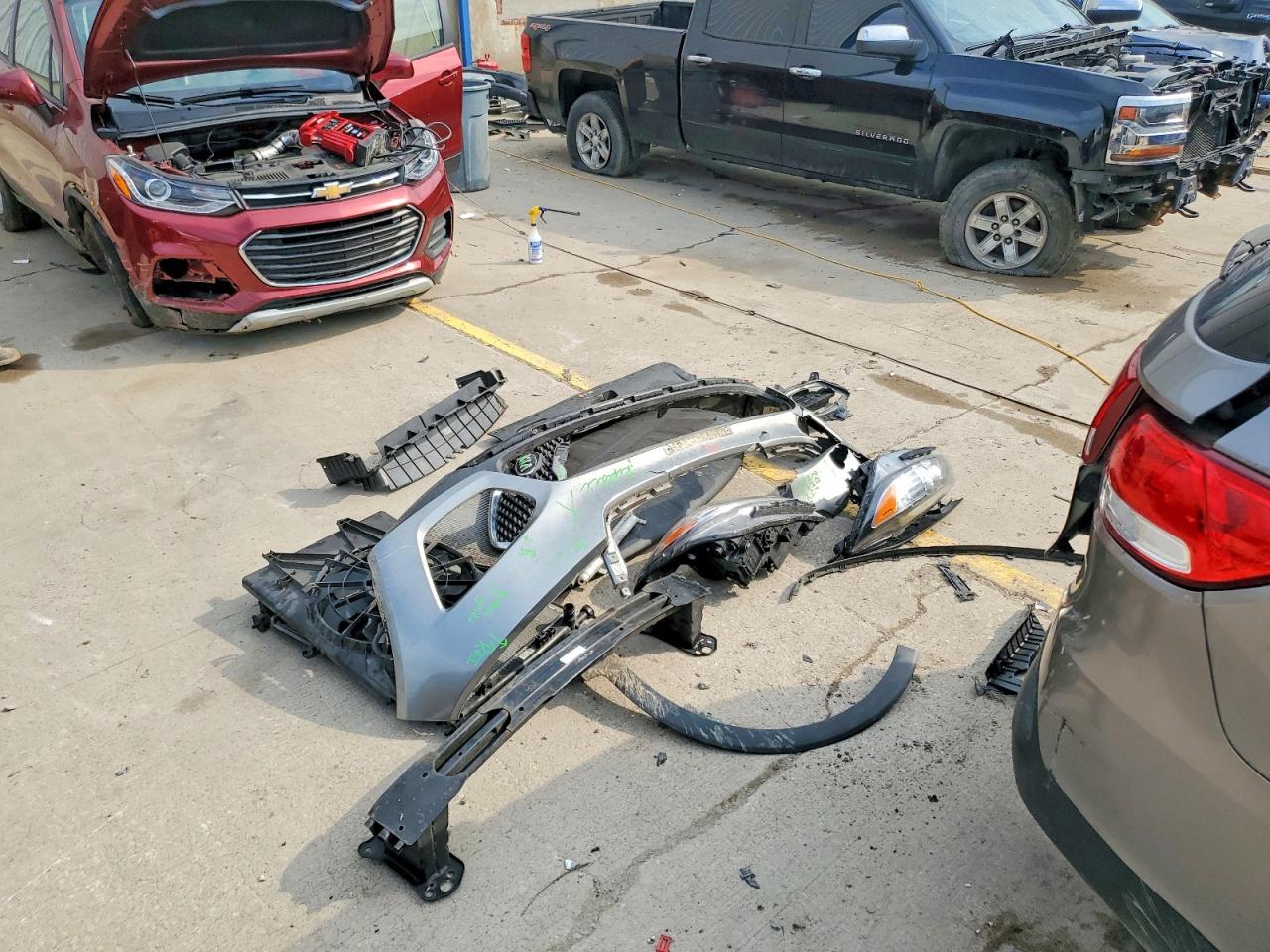 2018 KIA SORENTO L, LX