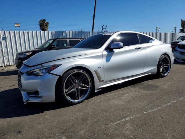 2017 INFINITI Q60