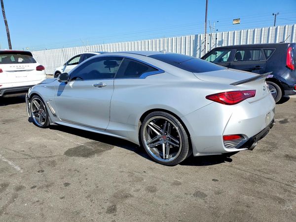 2017 INFINITI Q60