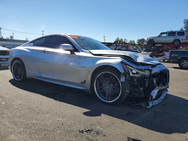 2017 INFINITI Q60