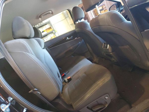 2020 KIA SORENTO