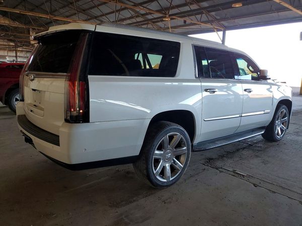 2019 CADILLAC ESCALADE ESV Luxury