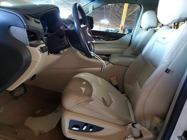 2019 CADILLAC ESCALADE ESV Luxury