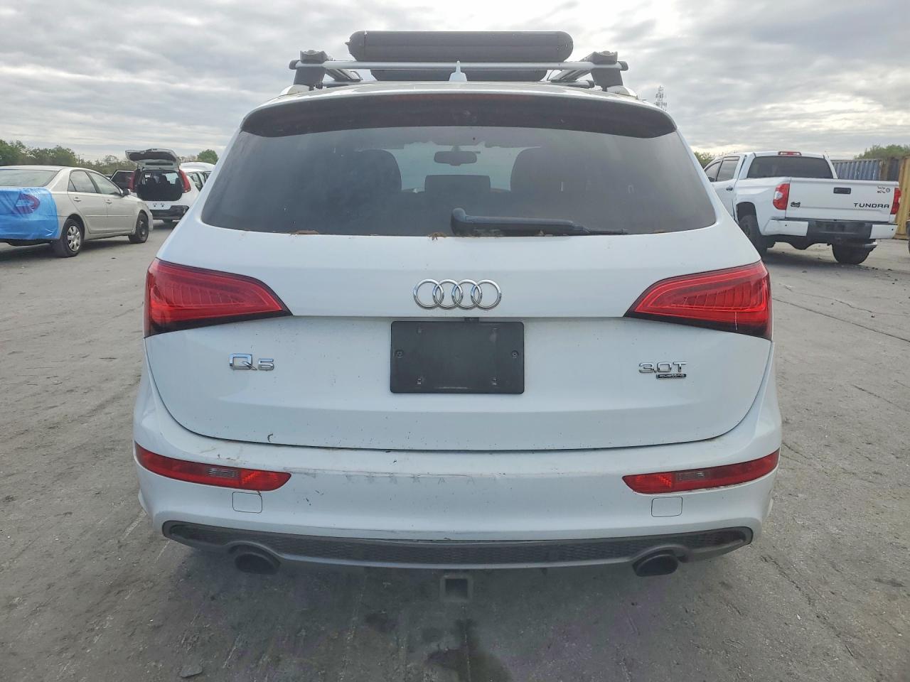 2014 AUDI Q5