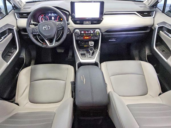 2025 TOYOTA RAV4