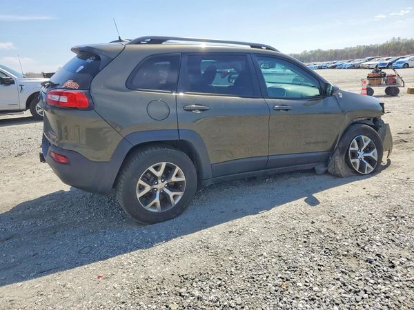 2016 JEEP CHEROKEE TRAILHAWK 4X4