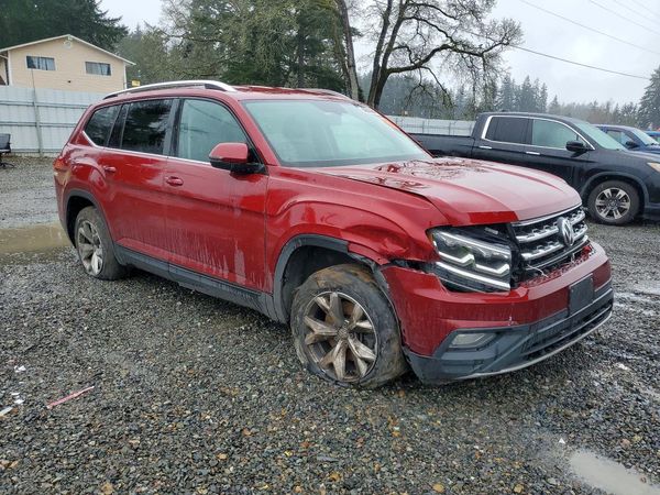 2018 VOLKSWAGEN ATLAS SE — Passenger 3/4