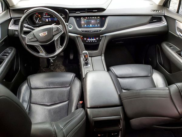 2018 CADILLAC XT5 Luxury