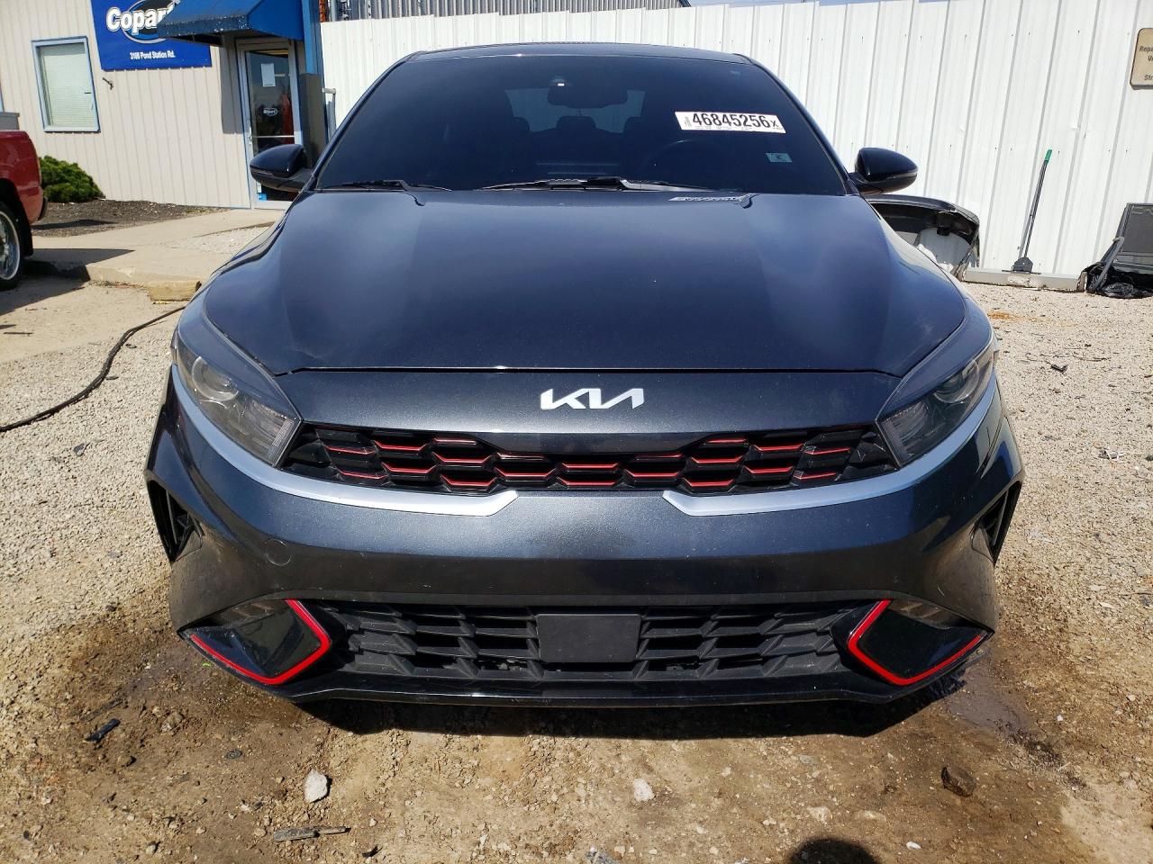 2023 KIA FORTE GT Line