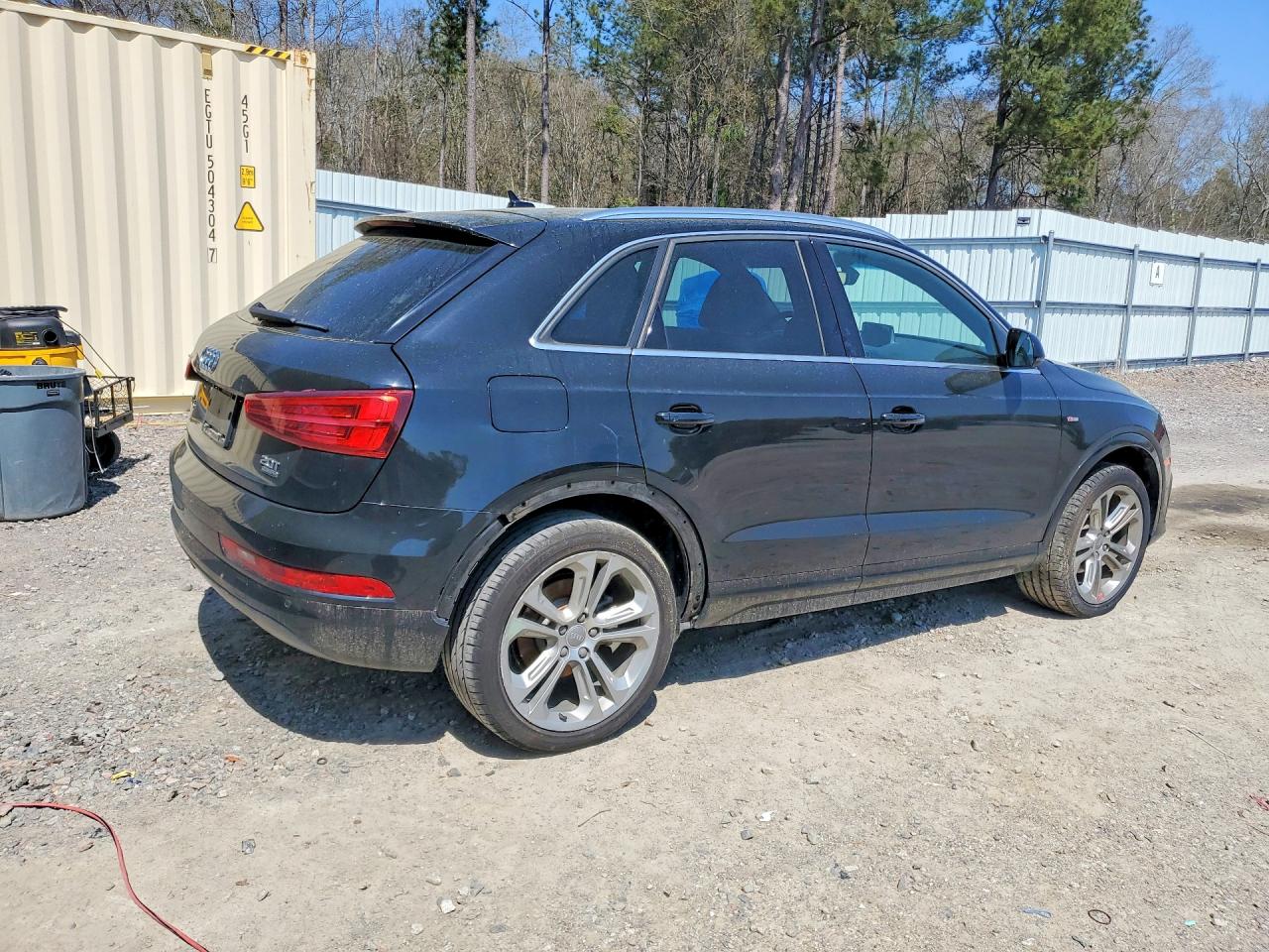 2018 AUDI Q3