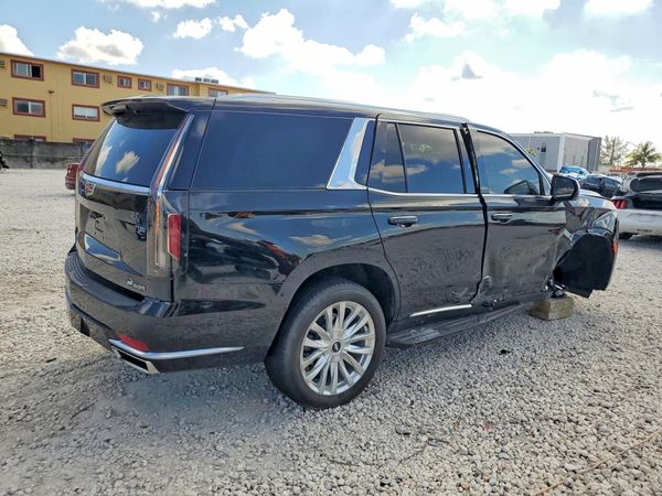 2024 CADILLAC ESCALADE Luxury