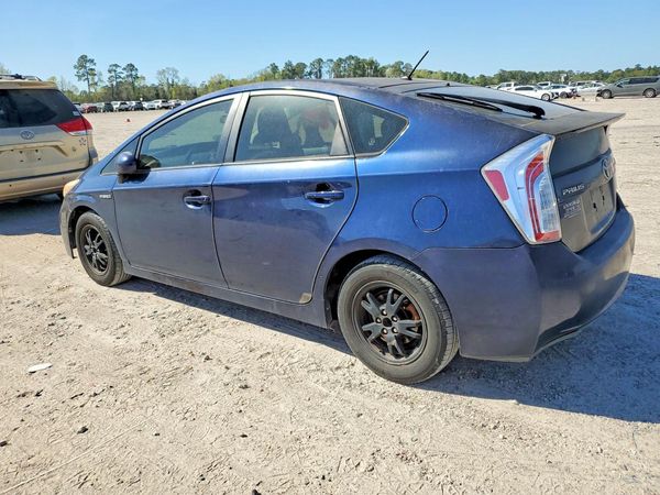 2013 TOYOTA PRIUS