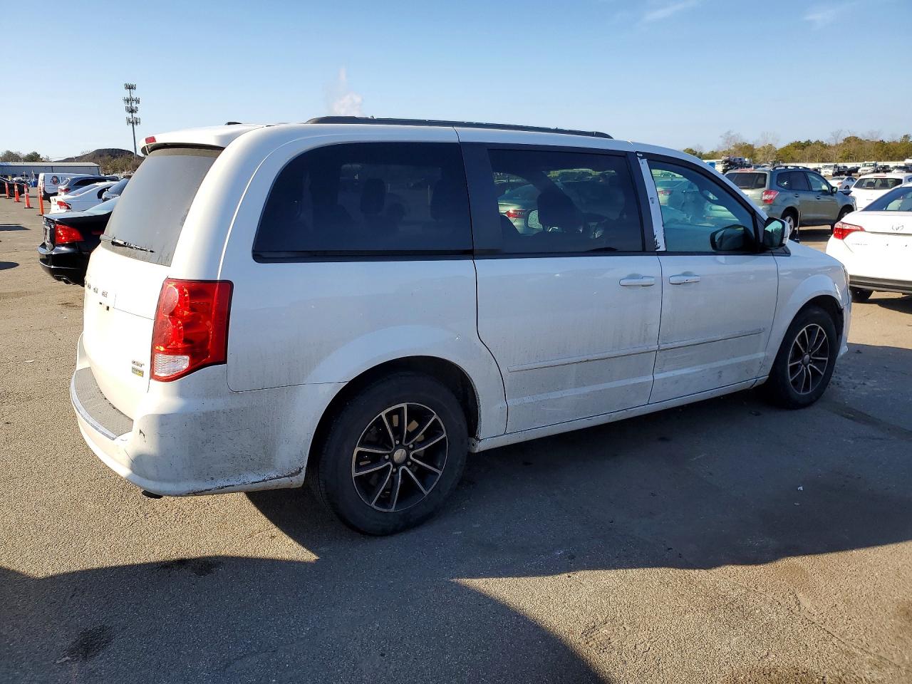 2017 DODGE GRAND CARAVAN GT