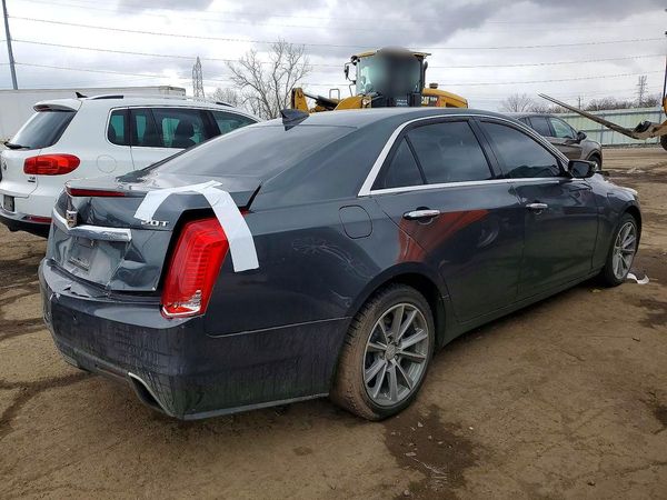 2017 CADILLAC CTS Luxury