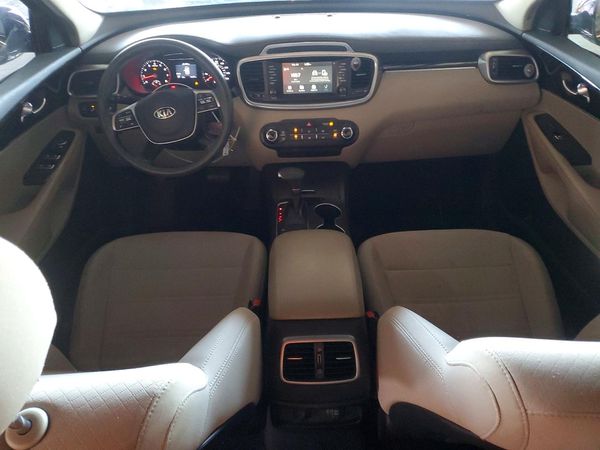 2019 KIA SORENTO L, LX, S