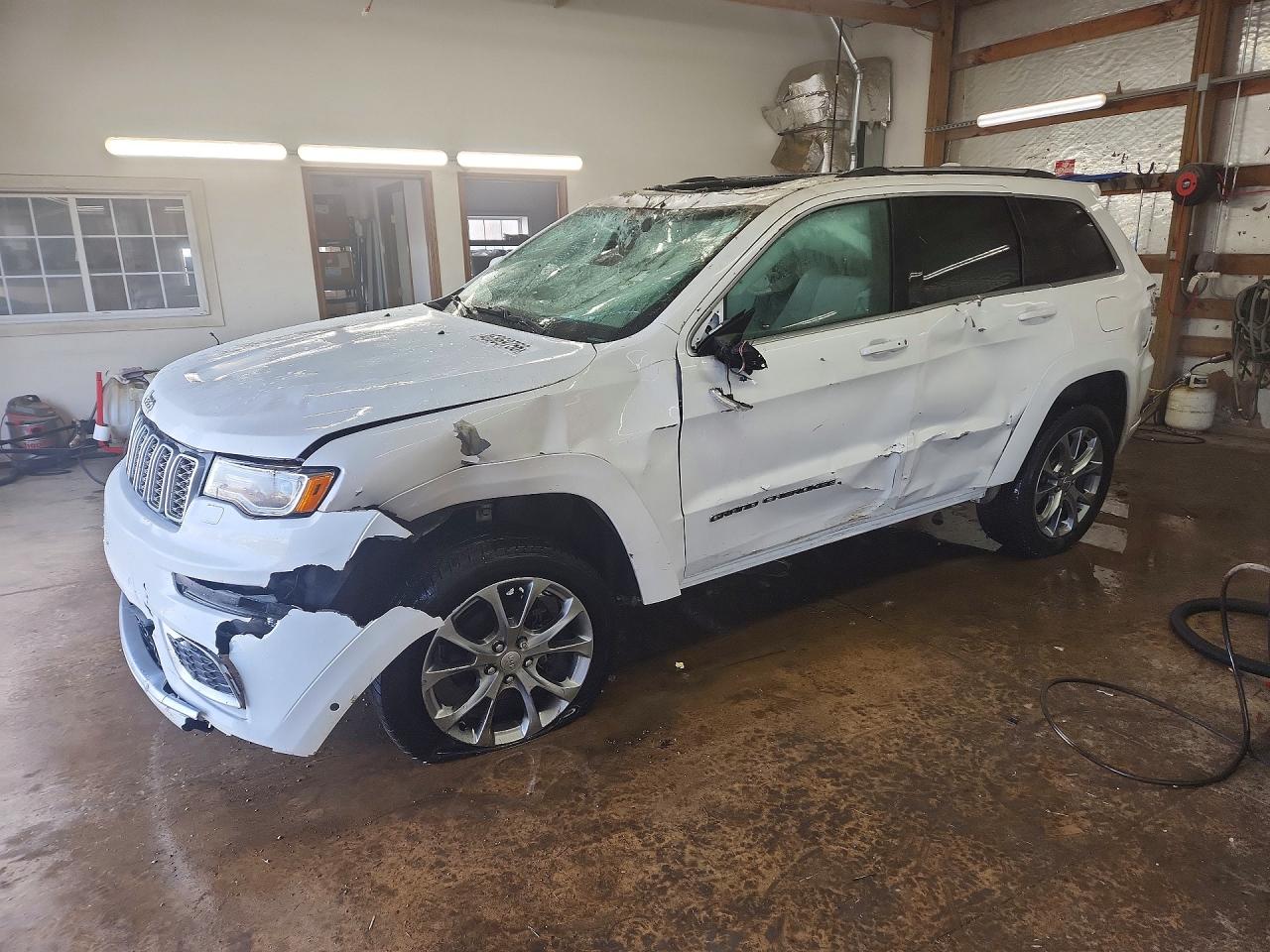 2019 JEEP GRAND CHEROKEE SUMMIT 4X4