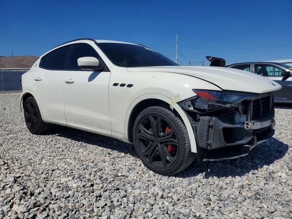 2019 MASERATI LEVANTE