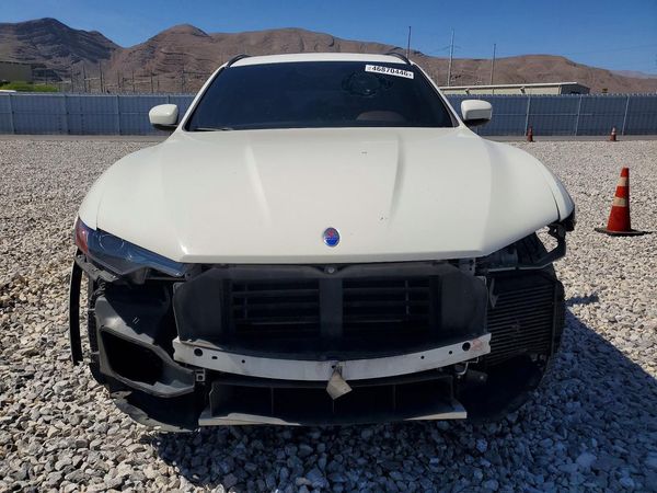 2019 MASERATI LEVANTE