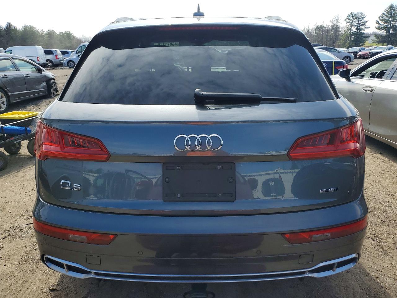 2020 AUDI Q5 E quattro Premium Plus