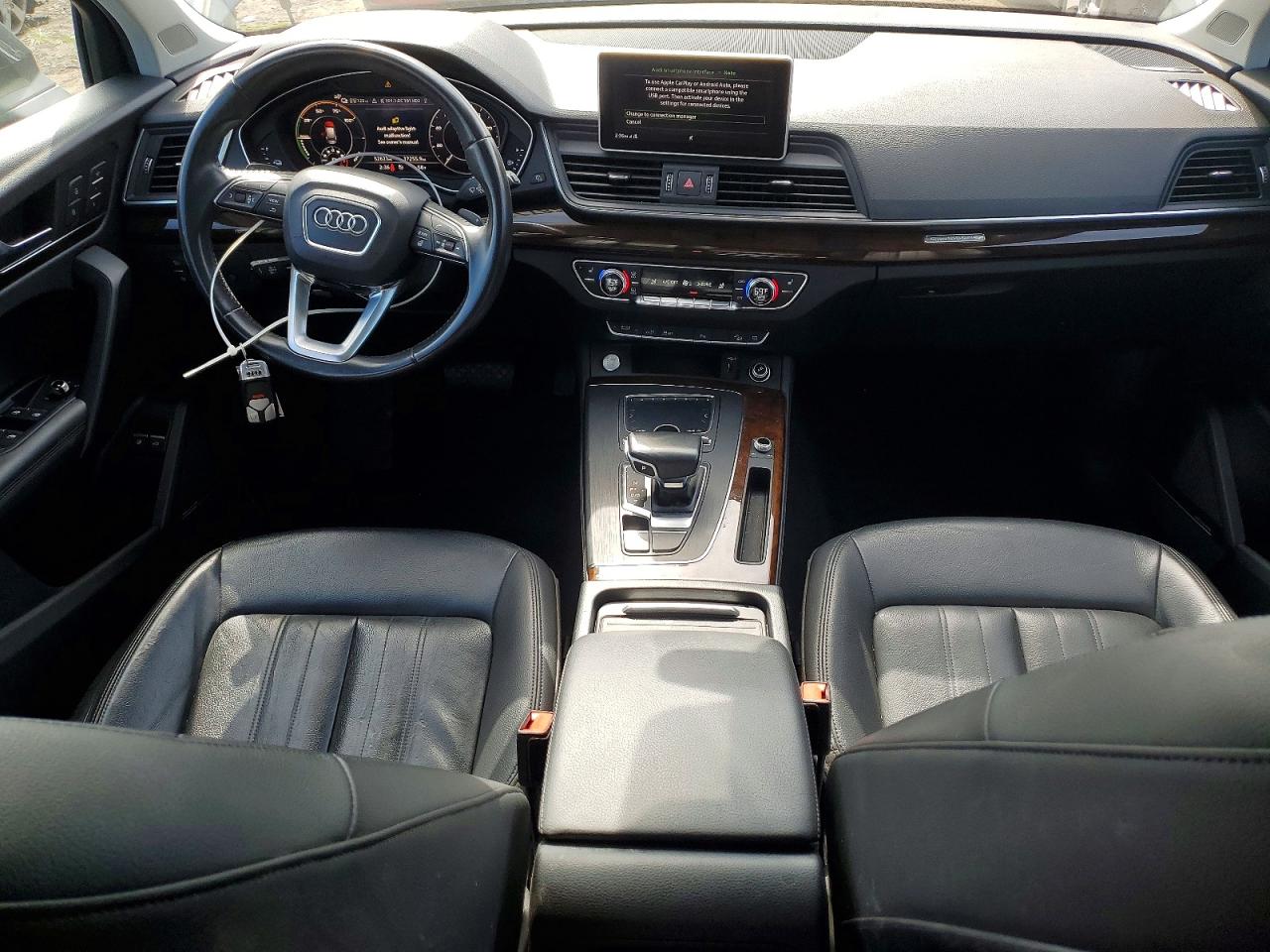 2020 AUDI Q5 E quattro Premium Plus