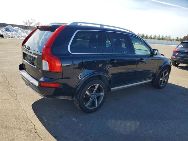 2013 VOLVO XC90