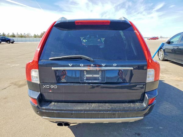 2013 VOLVO XC90