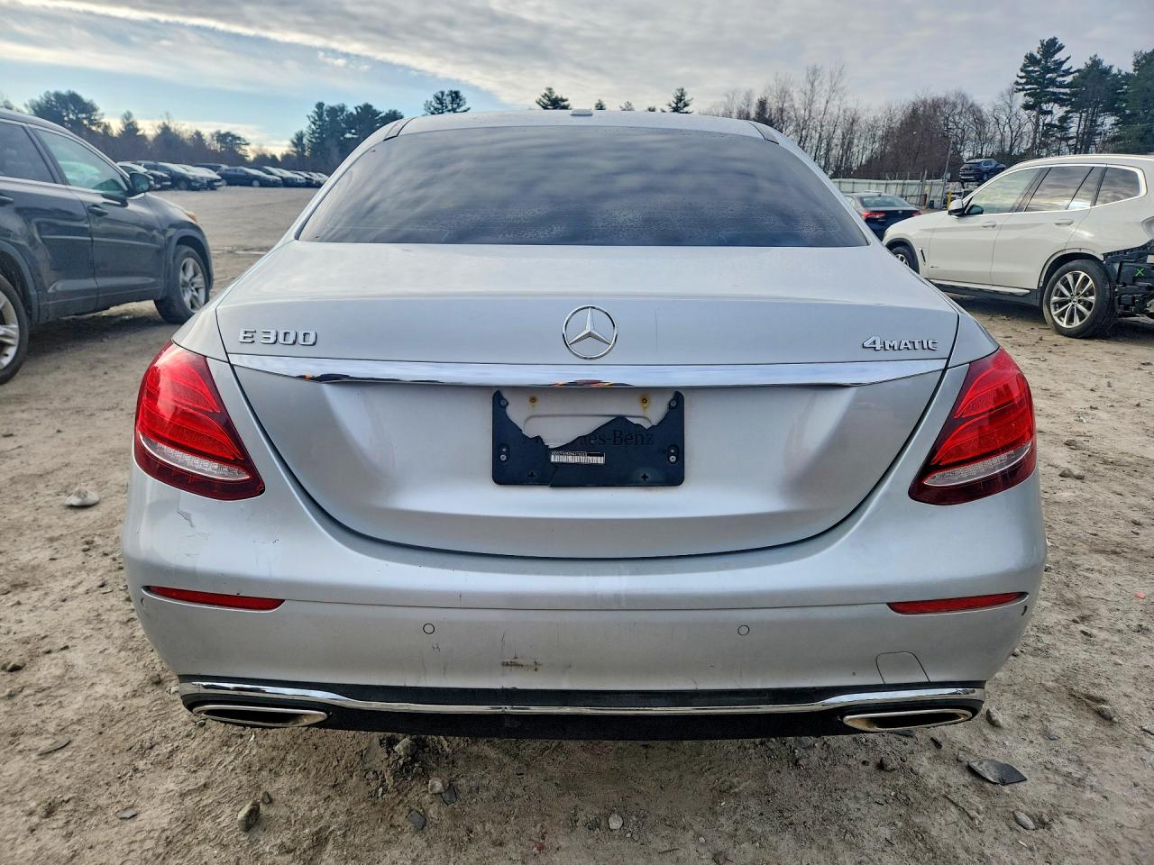 2017 MERCEDES-BENZ E E300-4M