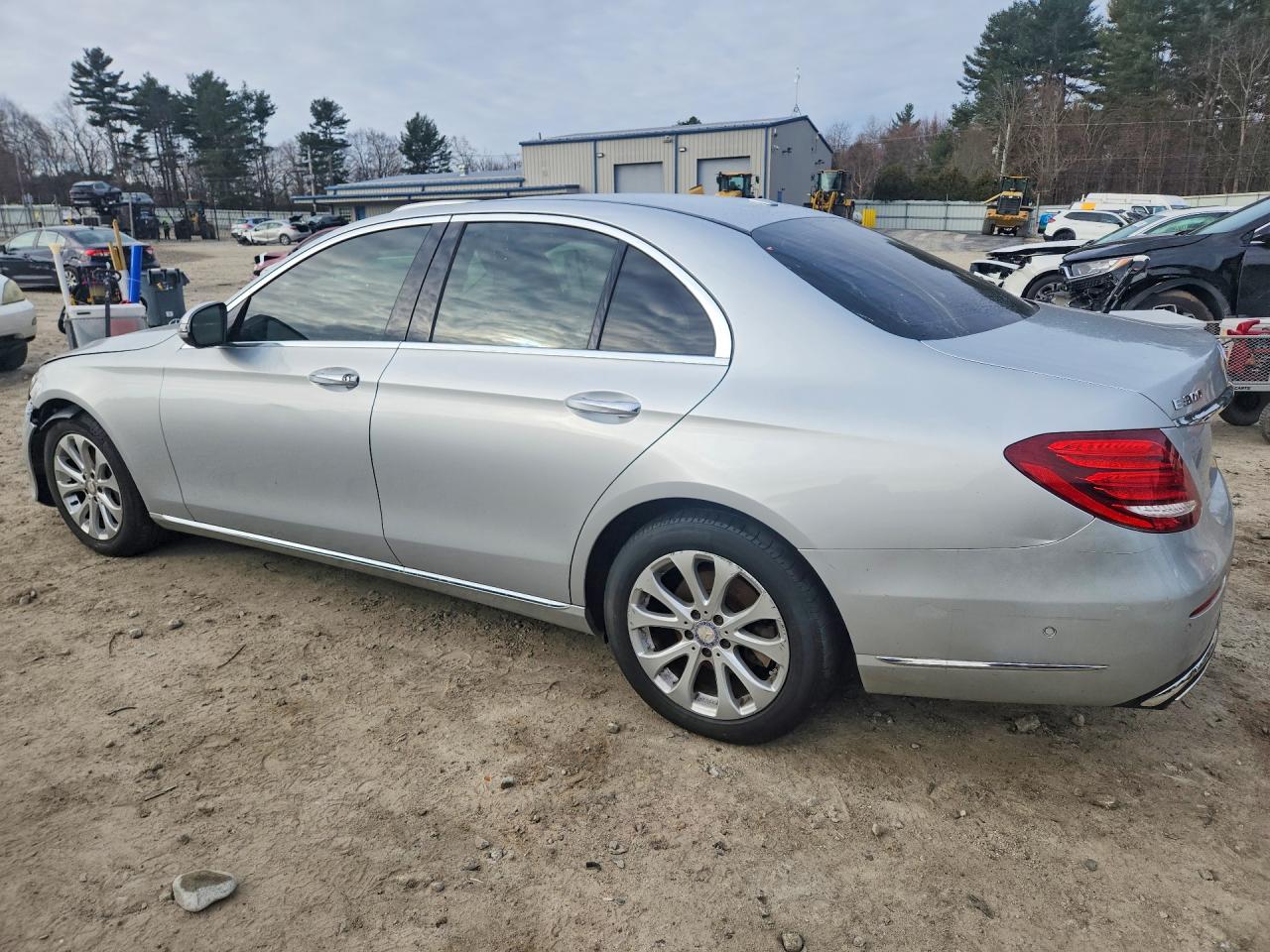 2017 MERCEDES-BENZ E E300-4M