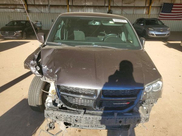 2018 DODGE GRAND CARAVAN SE