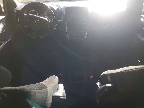 2018 DODGE GRAND CARAVAN SE