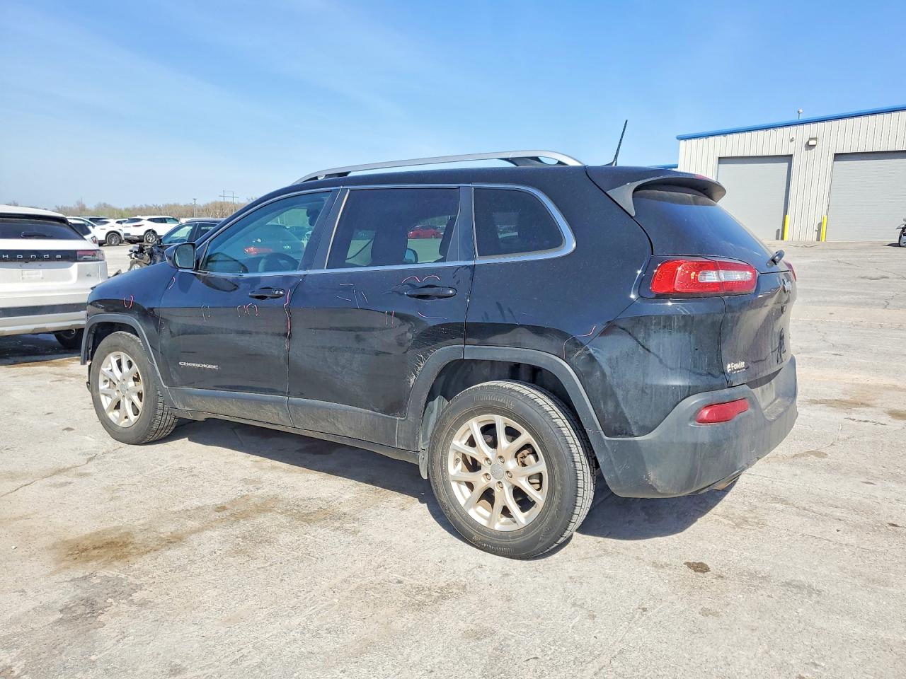 2018 JEEP CHEROKEE LATITUDE FWD