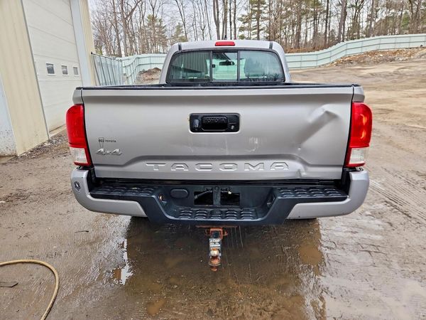 2016 TOYOTA TACOMA SR/SR5