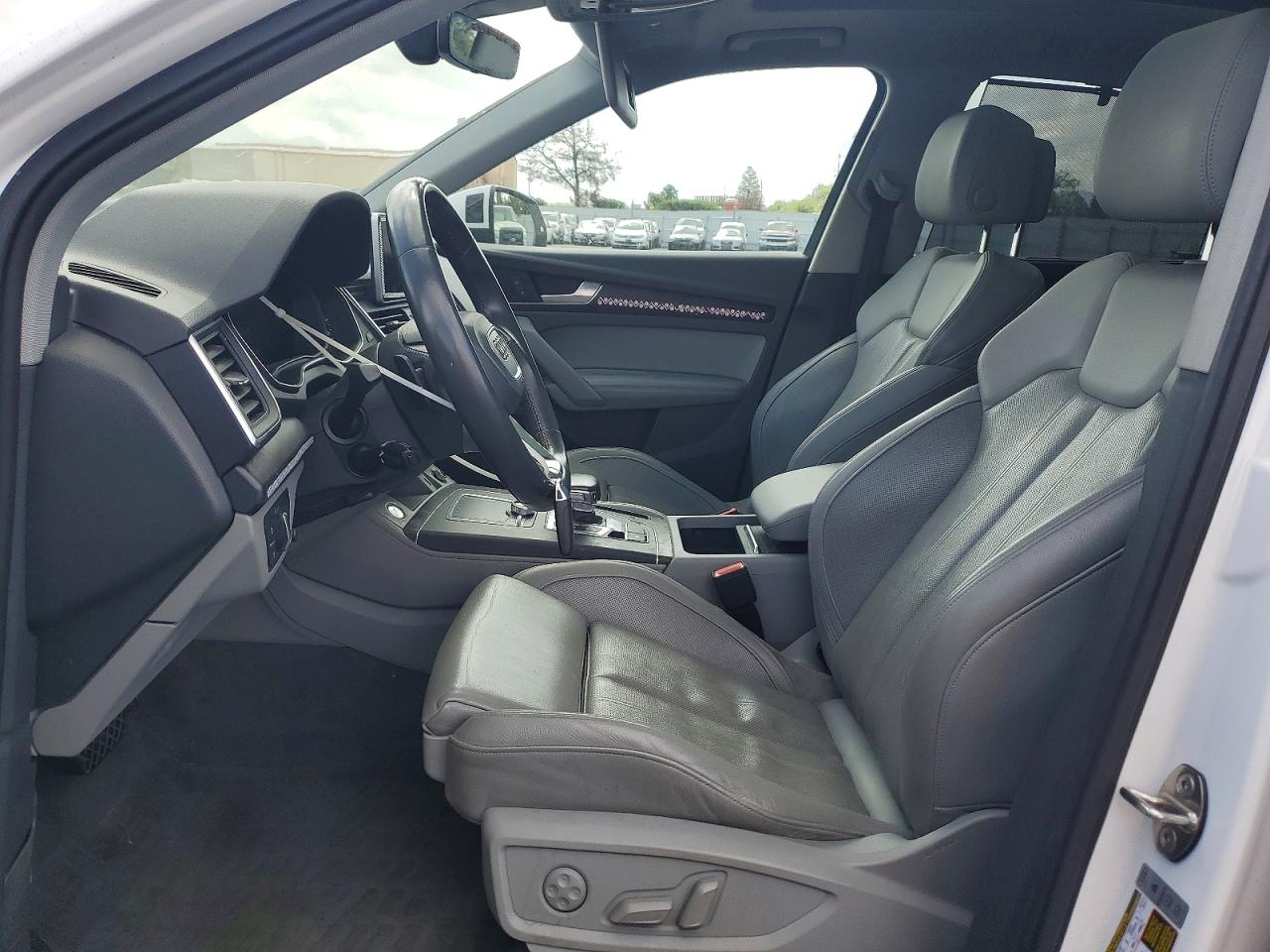 2019 AUDI Q5 quattro Premium Plus