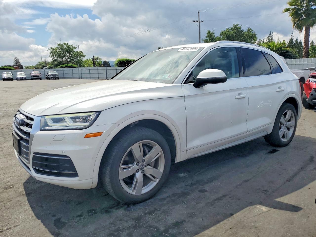 2019 AUDI Q5 quattro Premium Plus