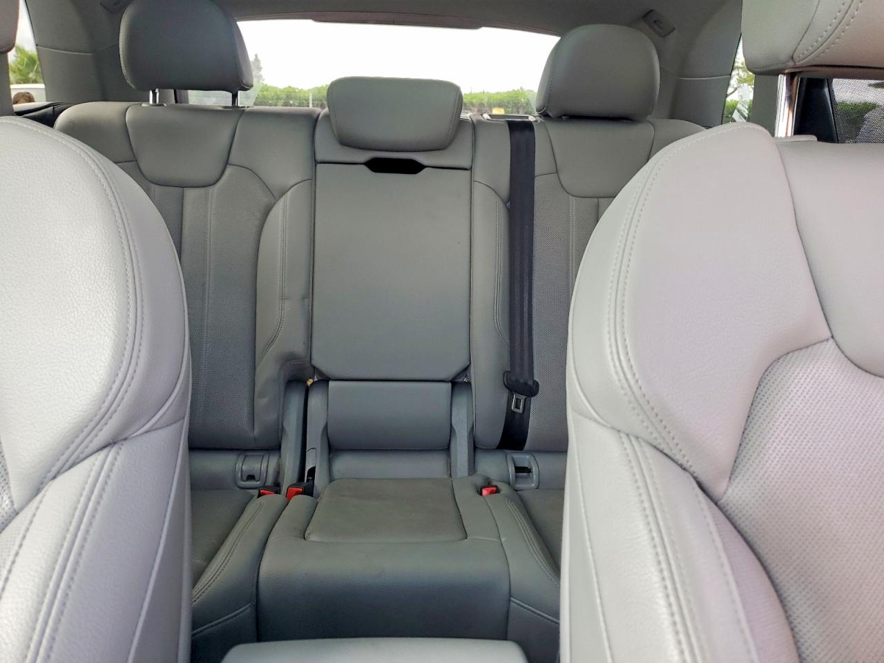 2019 AUDI Q5 quattro Premium Plus
