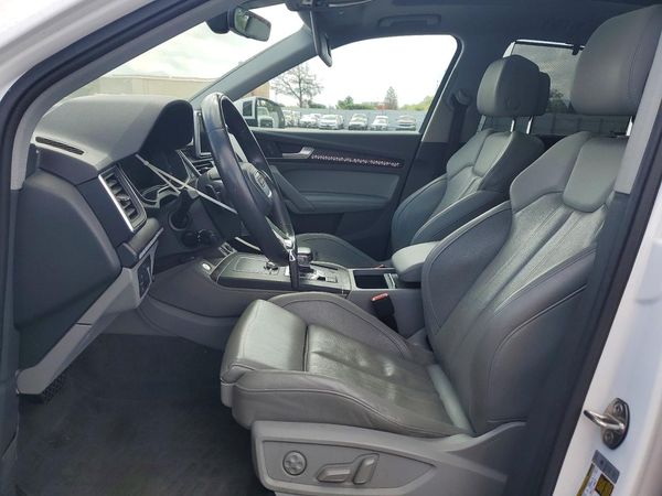 2019 AUDI Q5 quattro Premium Plus