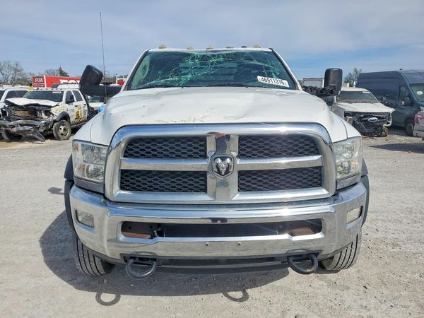 2016 RAM 5500 REG CAB CHASSIS