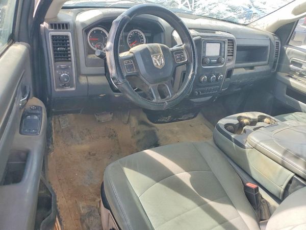 2016 RAM 5500 REG CAB CHASSIS