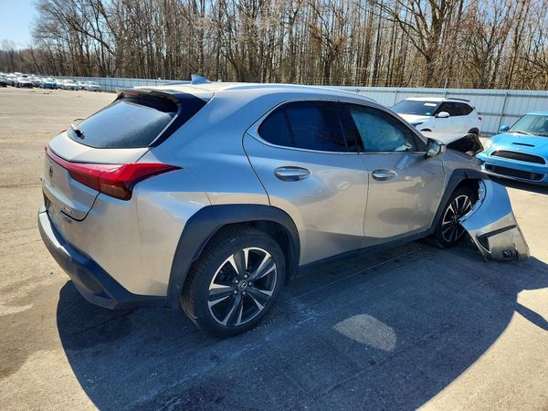 2020 LEXUS UX 200