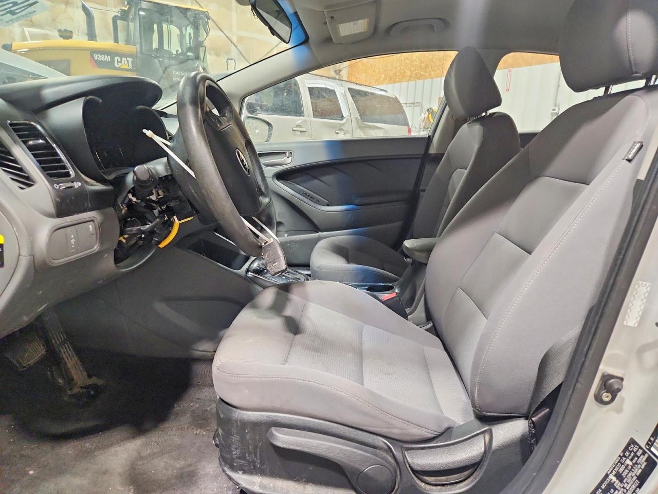 2017 KIA FORTE LX Base