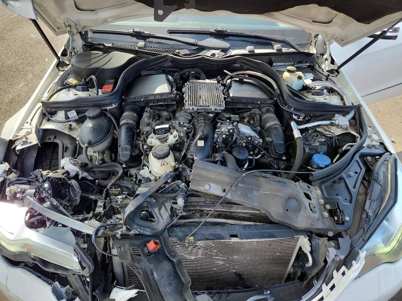 2015 MERCEDES-BENZ E E400